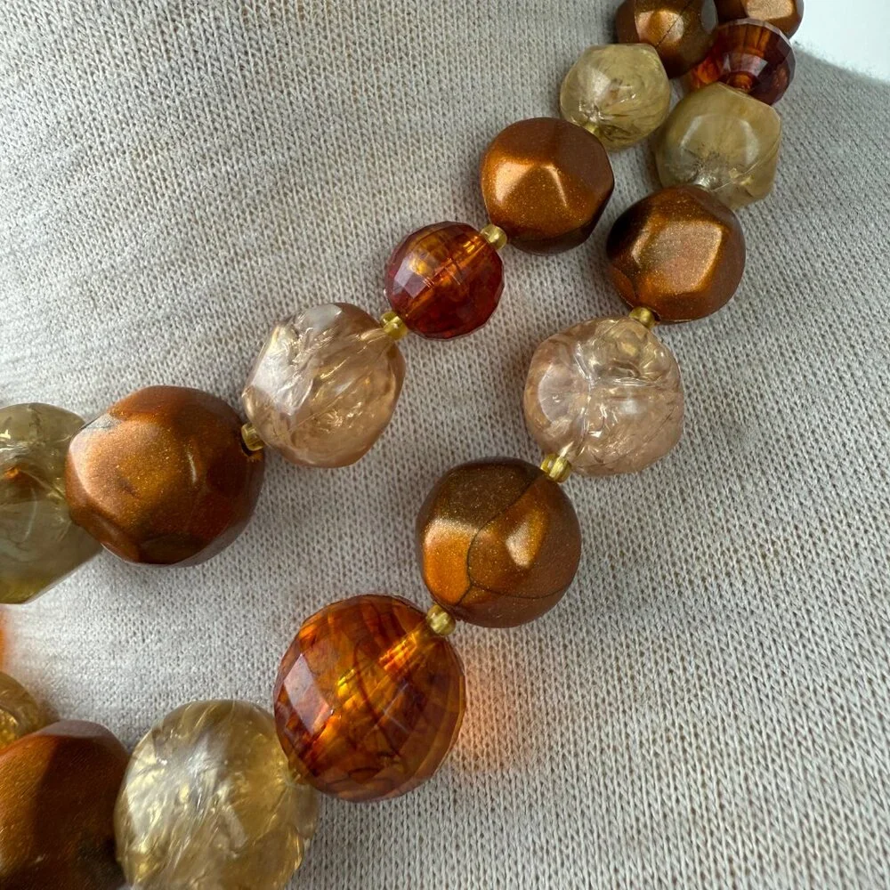 Vintage Two-Strand Root Beer Plastic Necklace 14.5-17